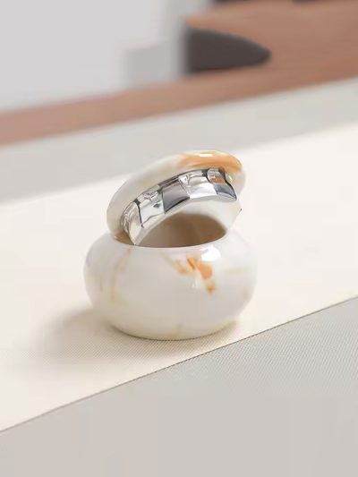 Ceramic jar 08
