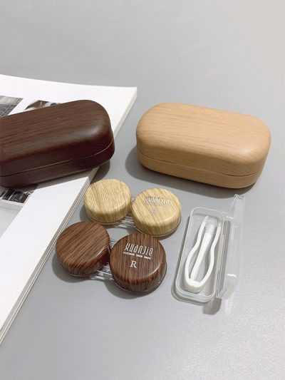 contact lens case 06